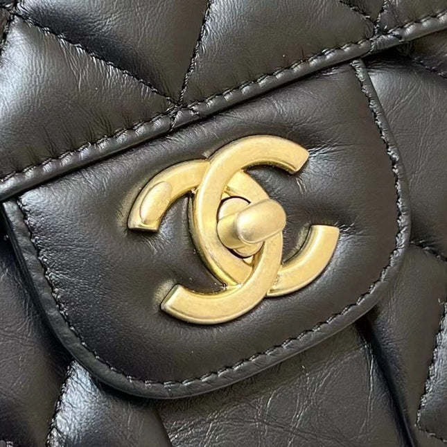 25S CHANEL MEDIUM FLAP BAG 25 IN BLACK CALFSKIN GOLD HARDWARE