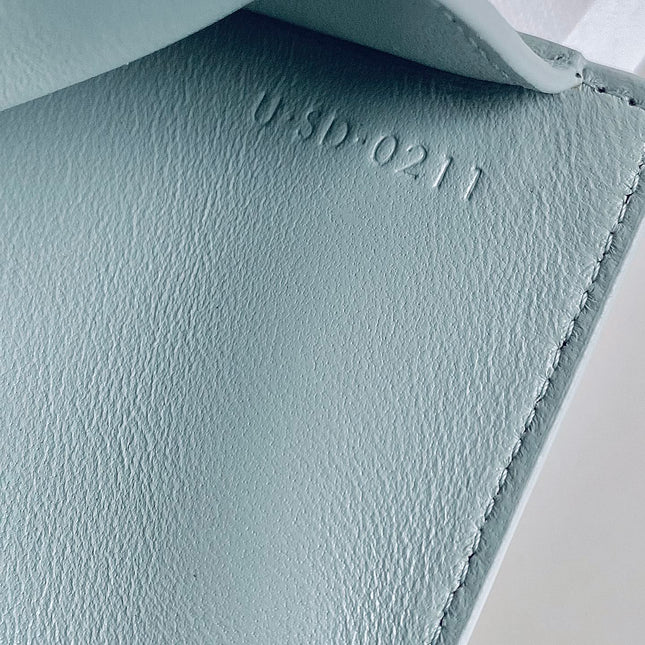 TRIPHOME 10 TRIFOLD WALLET CALFSKIN BLUE PASTEL