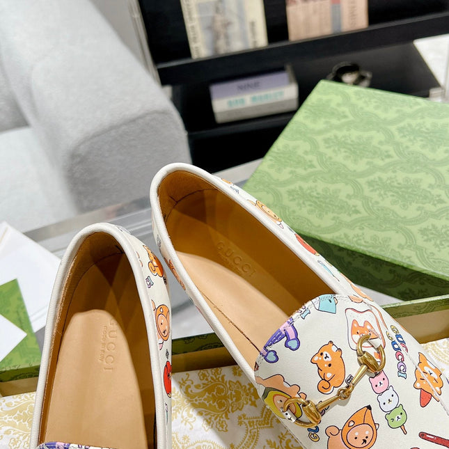HORSEBIT LOAFER WITH CUTE ANIMAL PRINT IN WHITE CALFSKIN