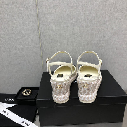 MARY JANE WEDGE WHITE LAMBSKIN