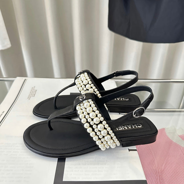 CLASSIC THONG SANDALS PEARL CHAIN IN BLACK LAMBSKIN