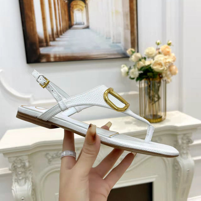 THONG SANDALS IN WHITE CALFSKIN WITH GOLD LOGO