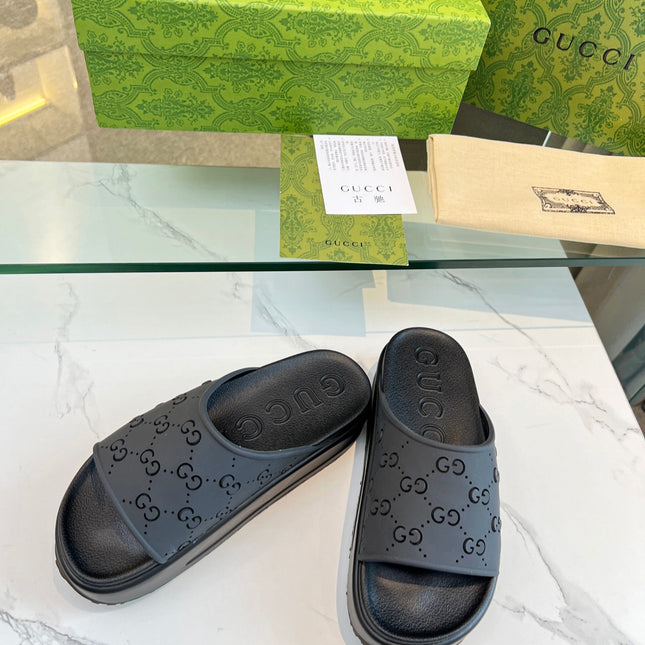 PLATFORM SANDALS IN BLACK MONOGRAM IMPORTED TPU