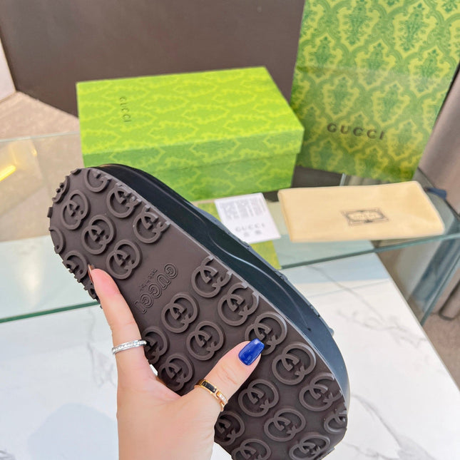 PLATFORM SANDALS IN BLACK MONOGRAM IMPORTED TPU