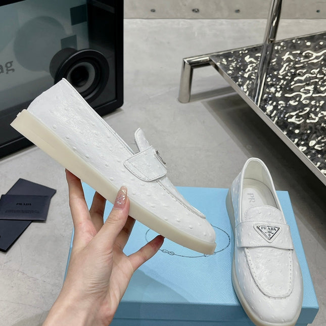PRA OSTRICH PATTERN LOAFERS WHITE CALFSKIN