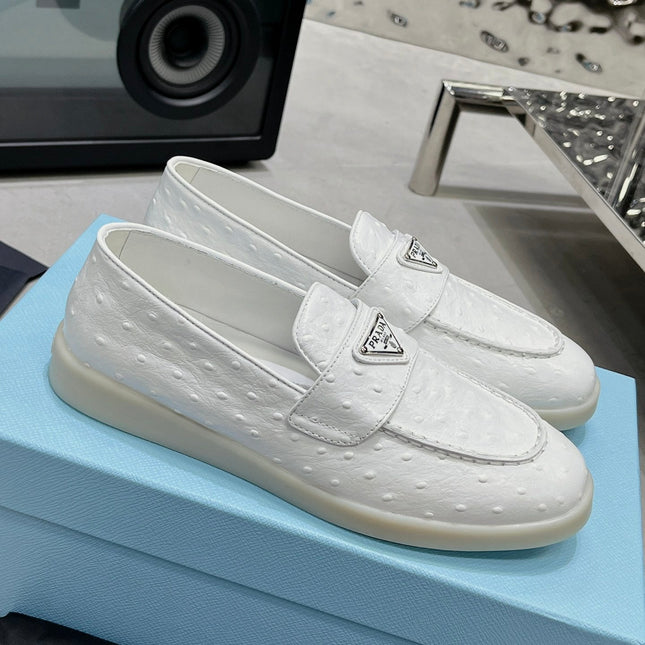 PRA OSTRICH PATTERN LOAFERS WHITE CALFSKIN