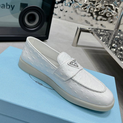 PRA OSTRICH PATTERN LOAFERS WHITE CALFSKIN