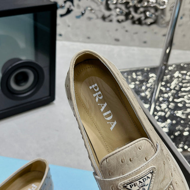 PRA OSTRICH PATTERN LOAFERS CREAMY WHITE CALFSKIN