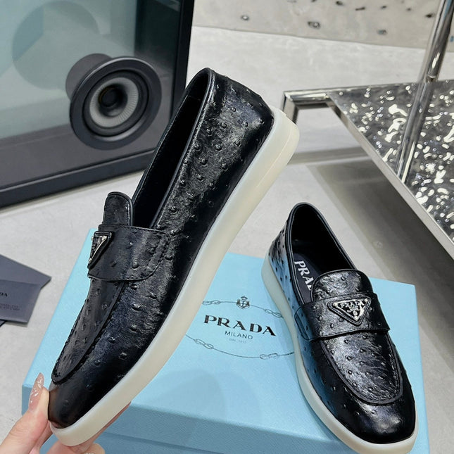 PRA OSTRICH PATTERN LOAFERS BLACK CALFSKIN