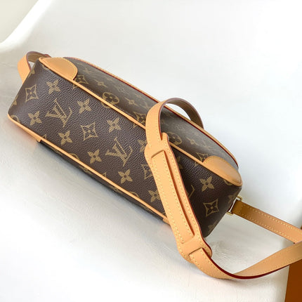 TROCADERO MEDIUM MESSENGER BAG 27 IN BEIGE AND BROWN MONOGRAM COATED CANVAS