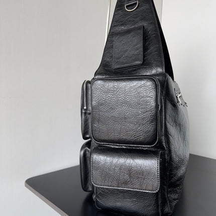 SUPERBUSY LARGE SLING BAG 42 IN BLACK LAMBSKIN
