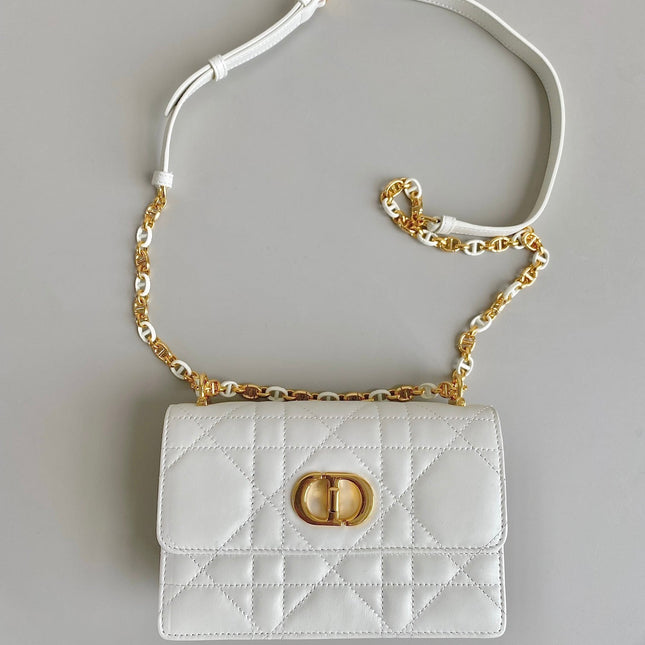 MINI CHAIN BAG 17 IN WHITE CALFSKIN
