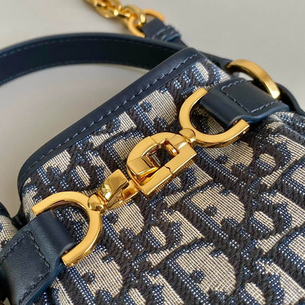 SMALL C'EST 18 IN BLUE CD-EMBOSSED OBLIQUE JACQUARD