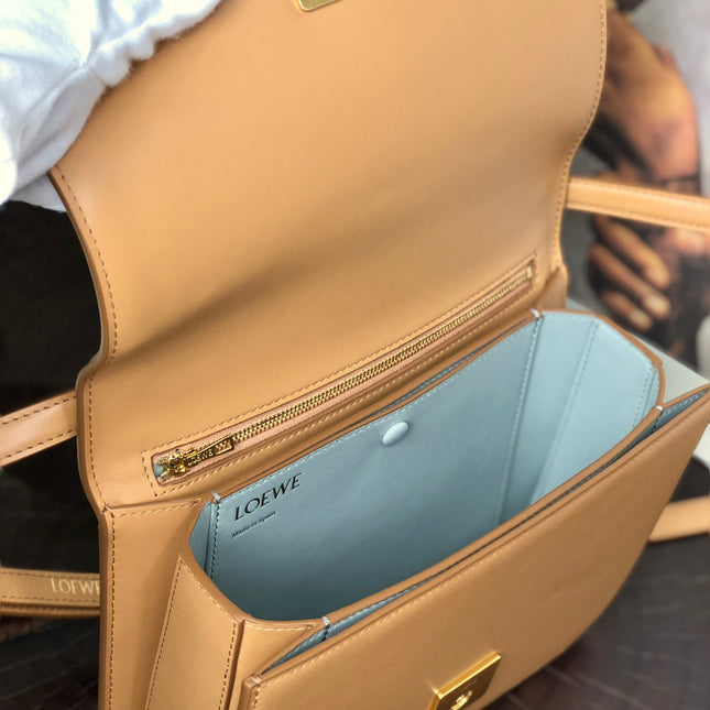 LOE GOYA BAG 23 IN COPPER BROWN CALFSKIN