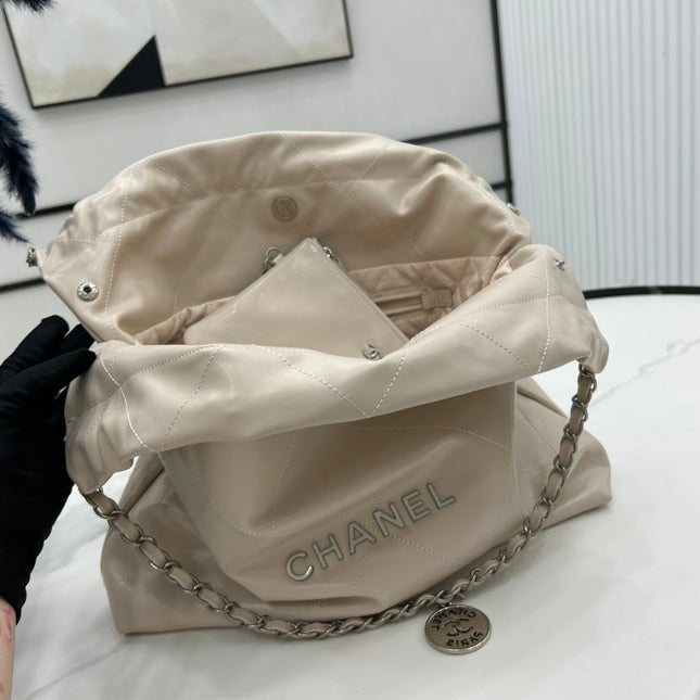 CC LARGE 42 HANDBAG IN BEIGE CREAM CALFSKIN SILVER HARDWARE