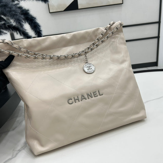 CC LARGE 42 HANDBAG IN BEIGE CREAM CALFSKIN SILVER HARDWARE