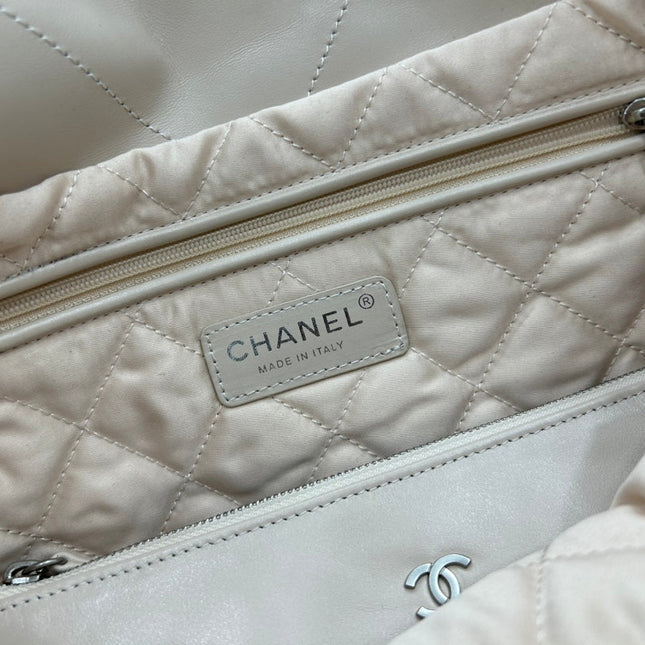 CC MEDIUM 37 HANDBAG IN BEIGE CREAM CALFSKIN SILVER HARDWARE