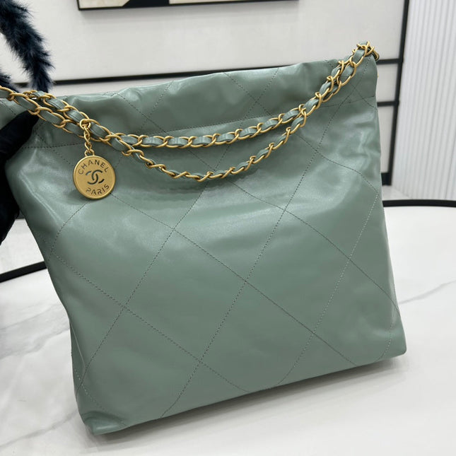 CC MEDIUM 37 HANDBAG IN GREEN SAGE CALFSKIN GOLD HARDWARE