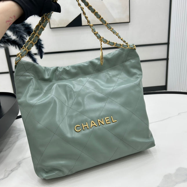 CC MEDIUM 37 HANDBAG IN GREEN SAGE CALFSKIN GOLD HARDWARE
