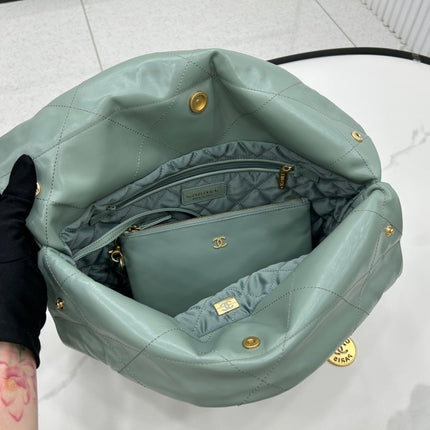 CC MEDIUM 37 HANDBAG IN GREEN SAGE CALFSKIN GOLD HARDWARE