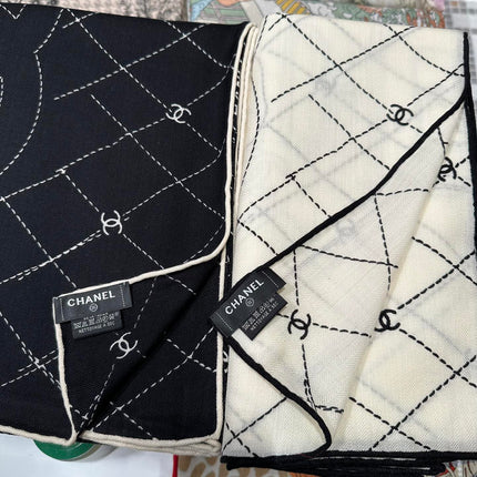 CHANEL 25S SCARF 140 IN SILK WOOL 726479