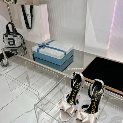 HIGH HEELS 11 CM IN GRAY PASTEL PURE SILK AND LAMBSKIN
