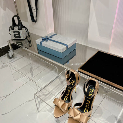 HIGH HEELS 11 CM IN FAWN GOLD PURE SILK AND LAMBSKIN