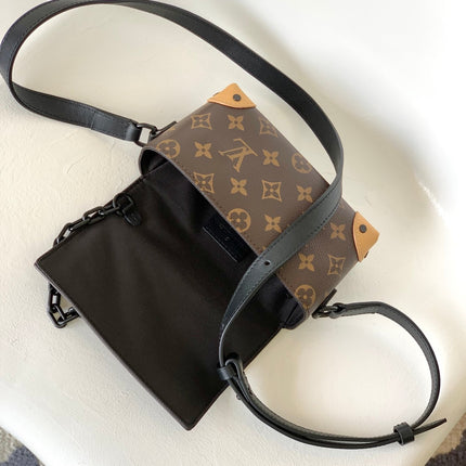 STEAMER BAG 26 IN BROWN MONOGRAM MACASSAR CANVAS
