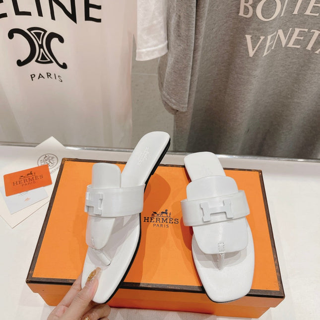 CLASSIC H BUCKLE SANDALS WHITE LAMBSKIN