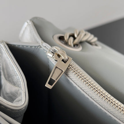 CRUSH CHAINED BAG 32 IN SILVER METALLIC QUILTED CRUSHED CALFSKIN