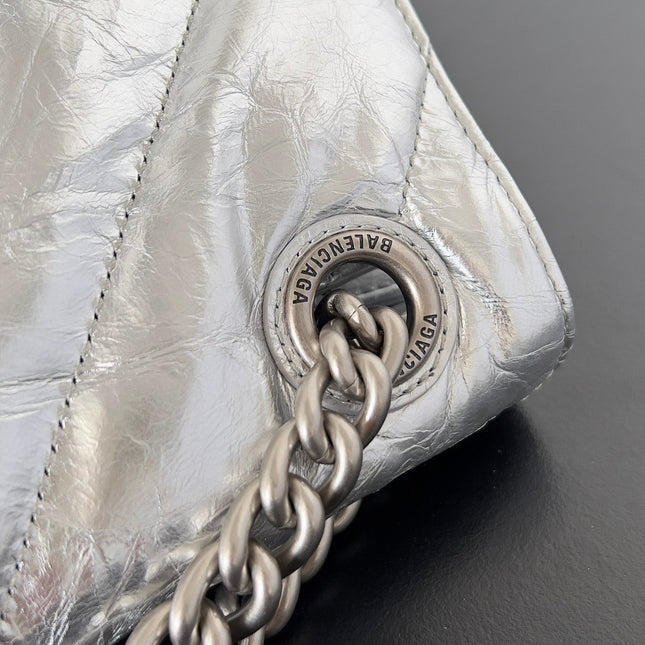 CRUSH CHAINED BAG 32 IN SILVER METALLIC QUILTED CRUSHED CALFSKIN