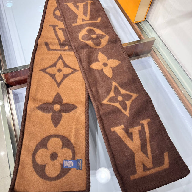 LV SCARF 240 CM IN CASHMERE 737199