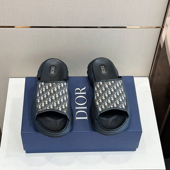 CD H-TOWN SANDAL BLACK AND WHITE JACQUARD