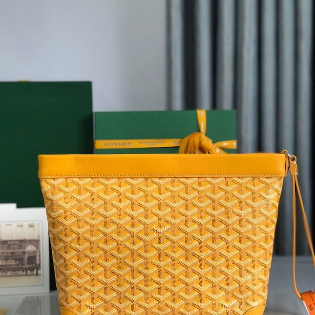 CONTI POUCH 24 IN YELLOW LAMBSKIN AND GOYARDINE CANVAS