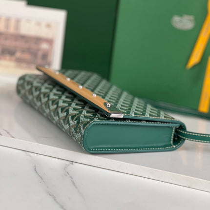 MONTE-CARLO PM CLUTCH 25 IN GREEN GOYARDINE CANVAS