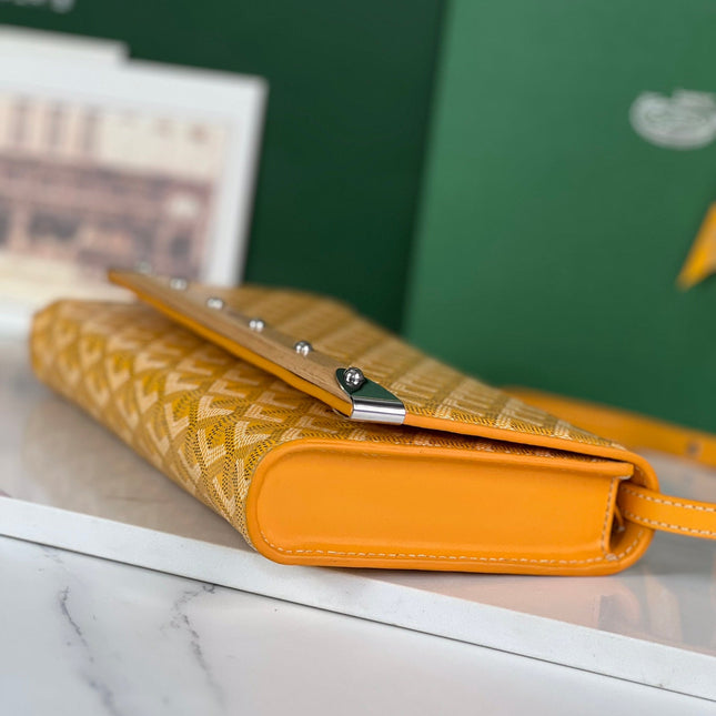 MONTE-CARLO PM CLUTCH 25 IN YELLOW GOYARDINE CANVAS