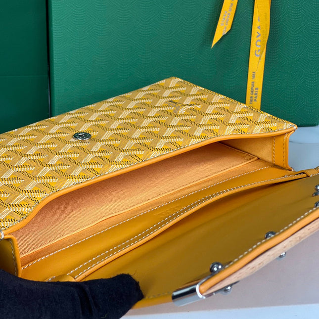MONTE-CARLO PM CLUTCH 25 IN YELLOW GOYARDINE CANVAS
