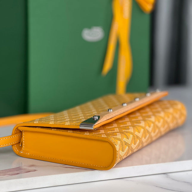 MONTE-CARLO PM CLUTCH 25 IN YELLOW GOYARDINE CANVAS