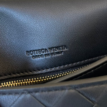 BV Mini Crossbody Bag 19cm Black Calfskin Ghw