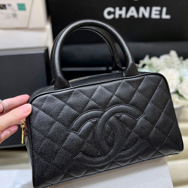 25S CHANEL QUILTED CAVIAR BOWLING BAG 27 IN BLACK CALFSKIN