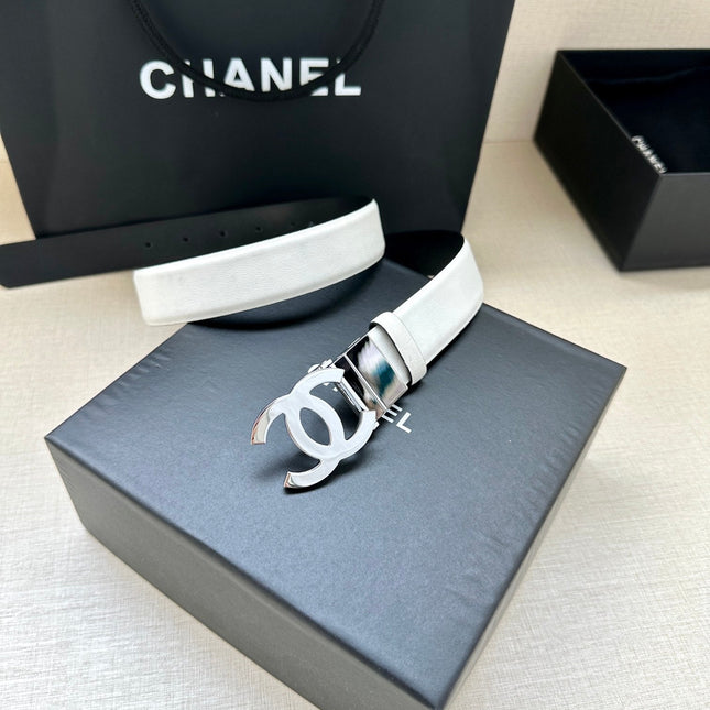 CC 30MM BELT IN WHITE AND BLACK CALFSKIN WITH SILVER HARDWARE