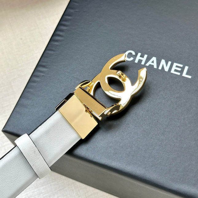 CC 30MM BELT IN WHITE AND BLACK CALFSKIN WITH GOLD HARDWARE