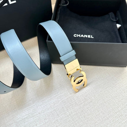 CC 30MM BELT IN STONE BLUE AND BLACK CALFSKIN WITH GOLD HARDWARE