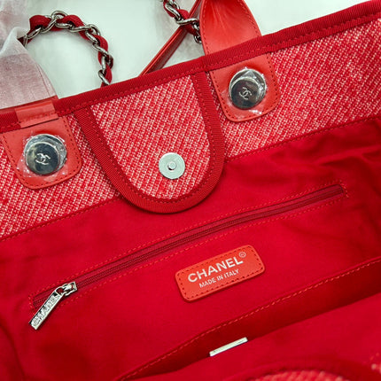 CC DEAUVILLE LARGE 38 TOTE BAG IN CHERRY RED CANVAS WITH WHITE LOGO