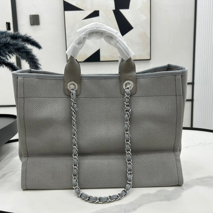 CC DEAUVILLE LARGE 38 TOTE BAG IN GREY CANVAS WITH WHITE LOGO