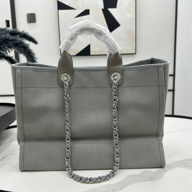 CC DEAUVILLE LARGE 38 TOTE BAG IN GREY CANVAS WITH WHITE LOGO