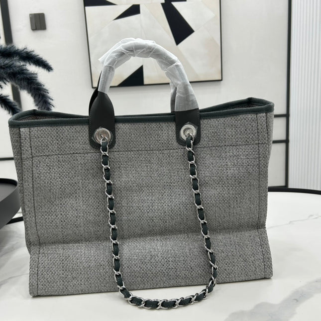 CC DEAUVILLE LARGE 38 TOTE BAG IN GREY CANVAS WITH BLACK LOGO