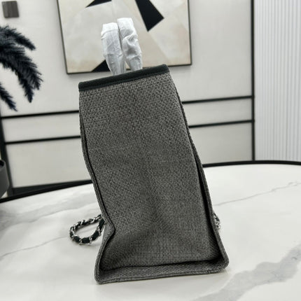 CC DEAUVILLE LARGE 38 TOTE BAG IN GREY CANVAS WITH BLACK LOGO