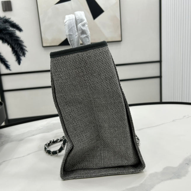 CC DEAUVILLE LARGE 38 TOTE BAG IN GREY CANVAS WITH BLACK LOGO