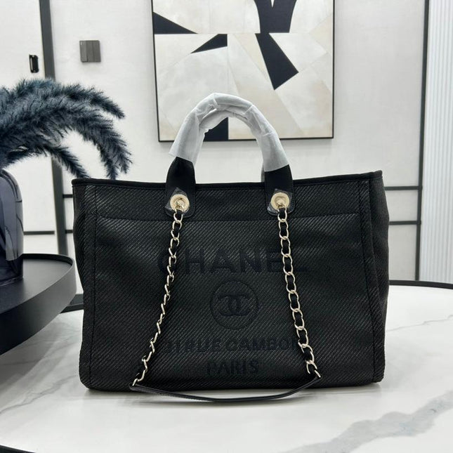 CC DEAUVILLE LARGE 38 TOTE BAG IN BLACK CANVAS